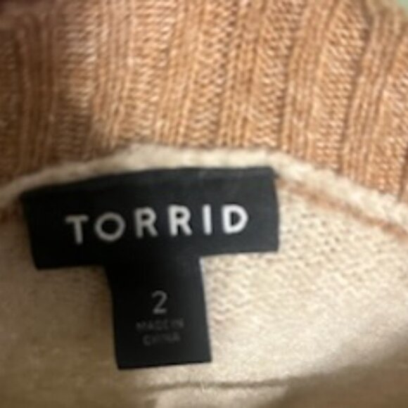 Torrid Beige/Yellow Sweater Size 2 - Picture 2 of 2